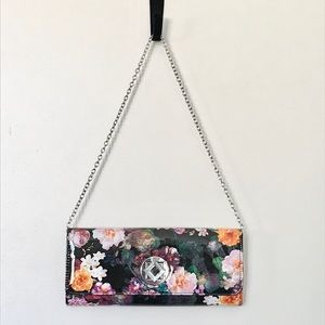 Jessica McClintock silver-tone chain floral clutch